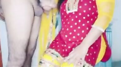 Pakistani housewif ne yaar ko ghar Bula k chudai. Pakistani xxx