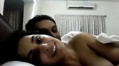 Sexy Pakistani celebrity Meera nude clip enjoy kare