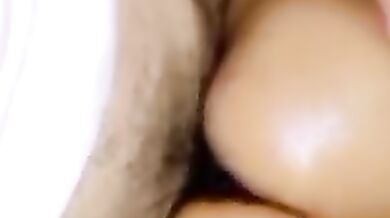 Bus ki beti ki gaand chodi. Pakistani anal sex video