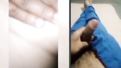 Pakistani Tiktoker Hareem Shah Nude MMS dirty talk