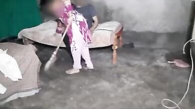 Sexy kam wali ko ghodi bana k choda free porn video