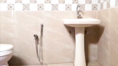 XXX Video Pakistani Sali ko chod k sakoon mila