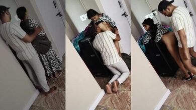 Tutor ne apni student chod di. Nude MMS
