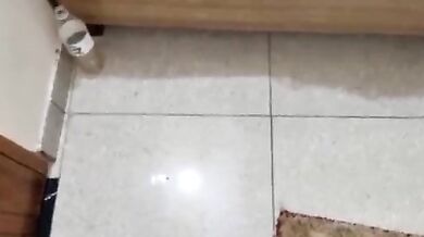 Randi k Big boobs ki porn video share ki