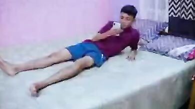 Mother ki friend Aunty ko choda nude mms