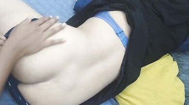 Muslim hijab girl ki finger se gand chudai ki porn video