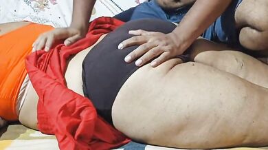 Chacha pehle massage kare ga phir gand mare ga hot porn clip