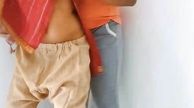 Kamwali ko paise diye boobs aur gand enjoy ki uski sex video