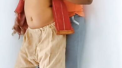 Kamwali ko paise diye boobs aur gand enjoy ki uski sex video