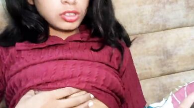 Young girl blue film dekh kar hot hone lagi Viral sex video