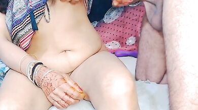 Desi couple ki live sex video bada lund black chut dikhai