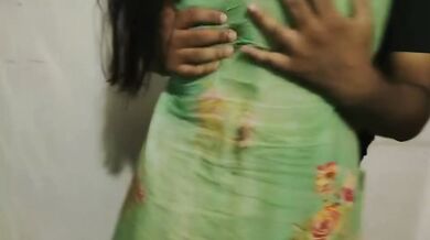 Desi Punjabi couple ghar par apni chudai ki xxx video banai