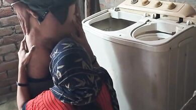 Wife ghar nahi sexy kamwali ko jaldi se choda meri porn video