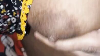 Shadi shuda Stepsister ke big boobs dabane ki porn video