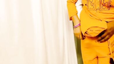 Mehndi fucnction par aai guest larki ki doggy sex style video