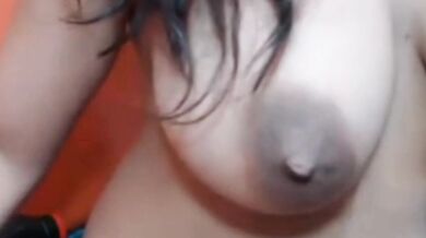 Pakistani big boobs Randi live sex me fingering kar rahi he