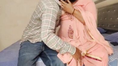 Big boobs Pakistani wife Rubi ki lover se chudai ki porn video