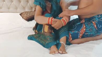 Indian Uncle ki wife ka bhosda enjoy karne ki Indian xxx video