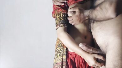 Stepsister Nisho ko khade ho kar chodne ki Pakistani xxx video