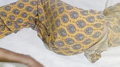 Cousin Nida ki jawani ka chupke chupke maza liya Nude MMS