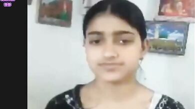 Salma didi ke nange jism ki malish karta malishwala