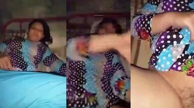 Chut par chhote baal paki ladki ki pahali chudai