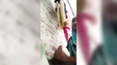 Ladki ne chusa chacha ka lamba lauda