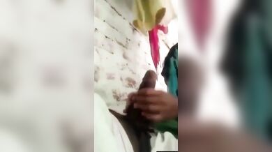 Ladki ne chusa chacha ka lamba lauda