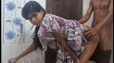 Ghodi bana kar Paki girl ki chudai wali Muslim Porn Video