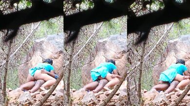 Jungle mein yaar ko fuddi deti ladki ki Paki XXX Video